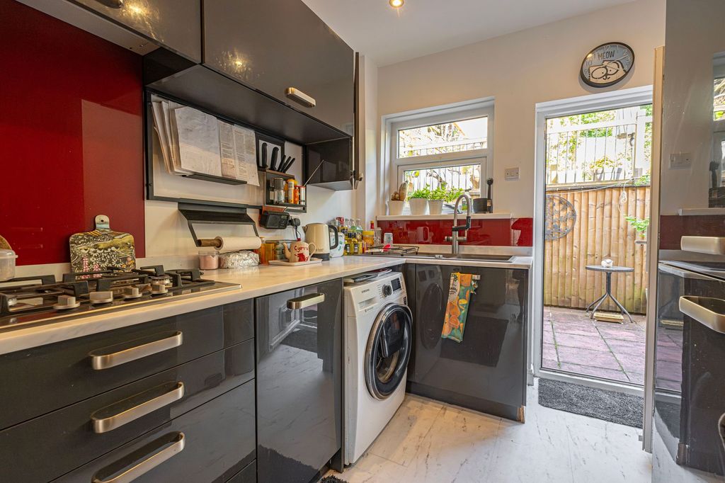 Additional image 5 of 3 bed semi-detached house for saleGraig Park Hill, Newport NP20