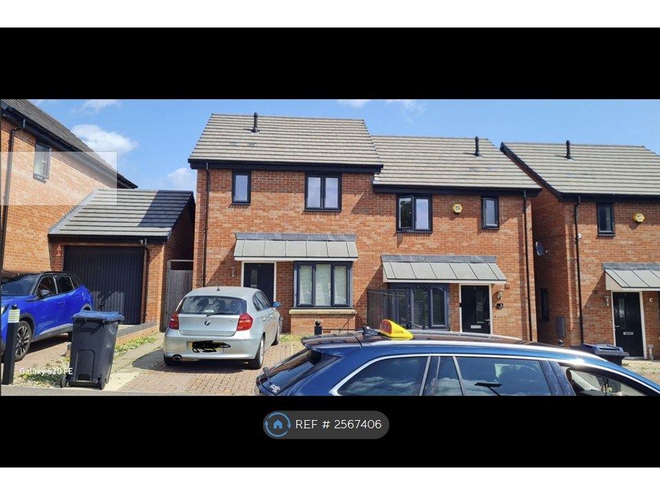 Property photo 2 of 34