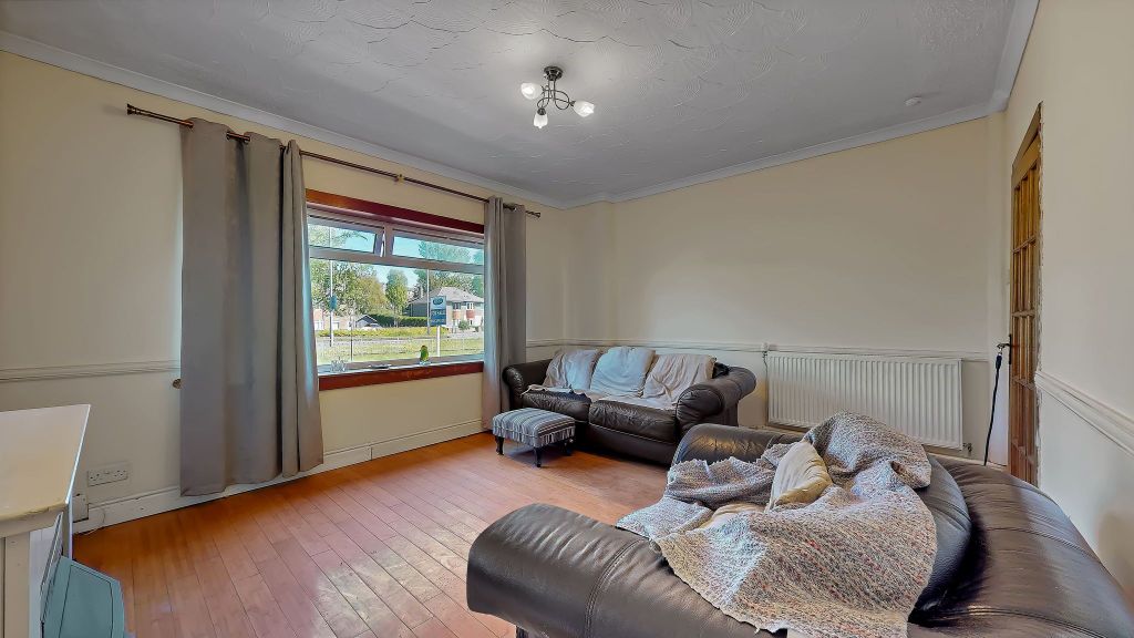 Property photo 3 of 33