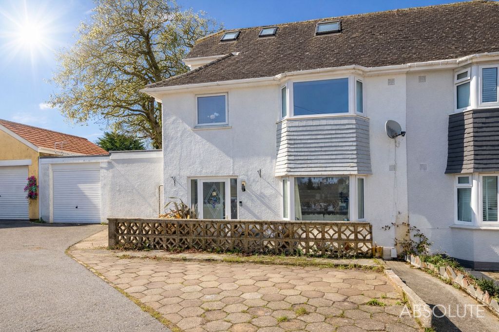 Property photo 1 of 25