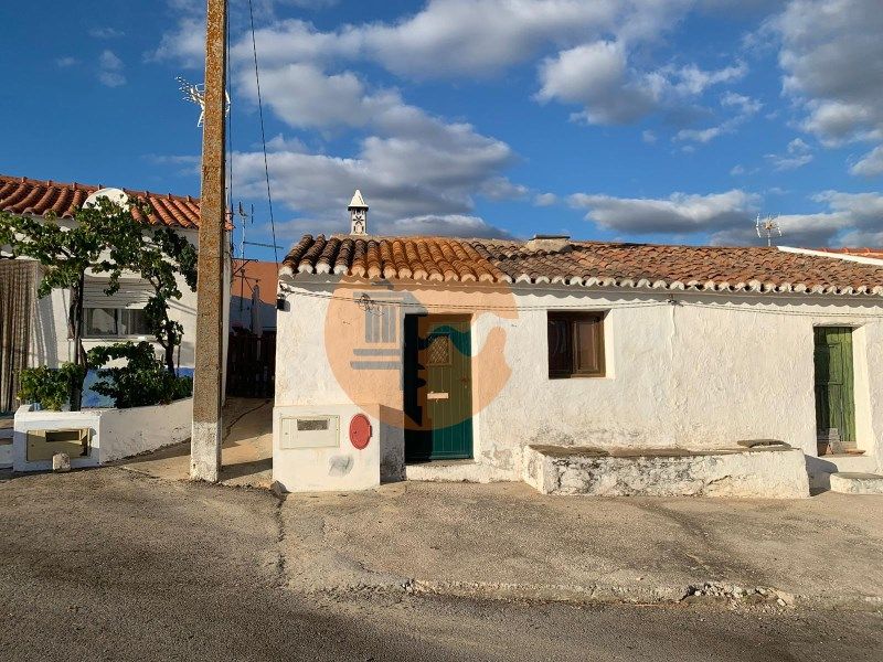 Property photo 1 of 25