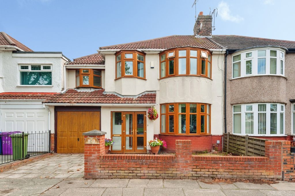 Property photo 2 of 21 Pbox-Img.Jpg