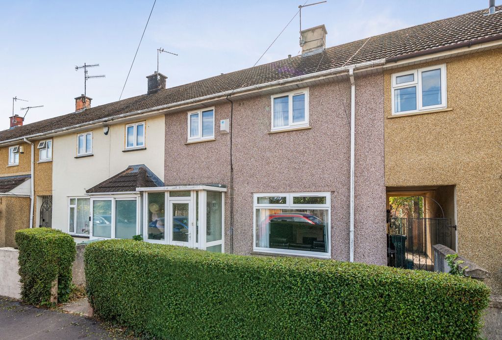 Property photo 1 of 11 1-6A8c5656Abdf9-1...