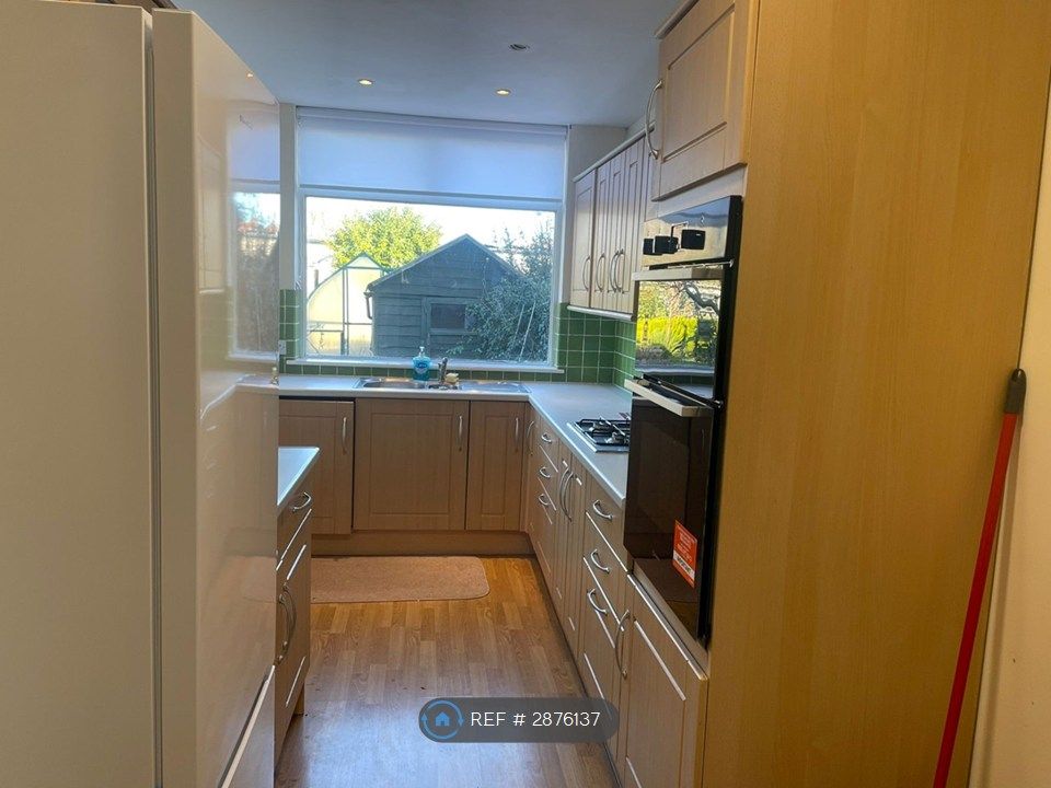 Property photo 3 of 6