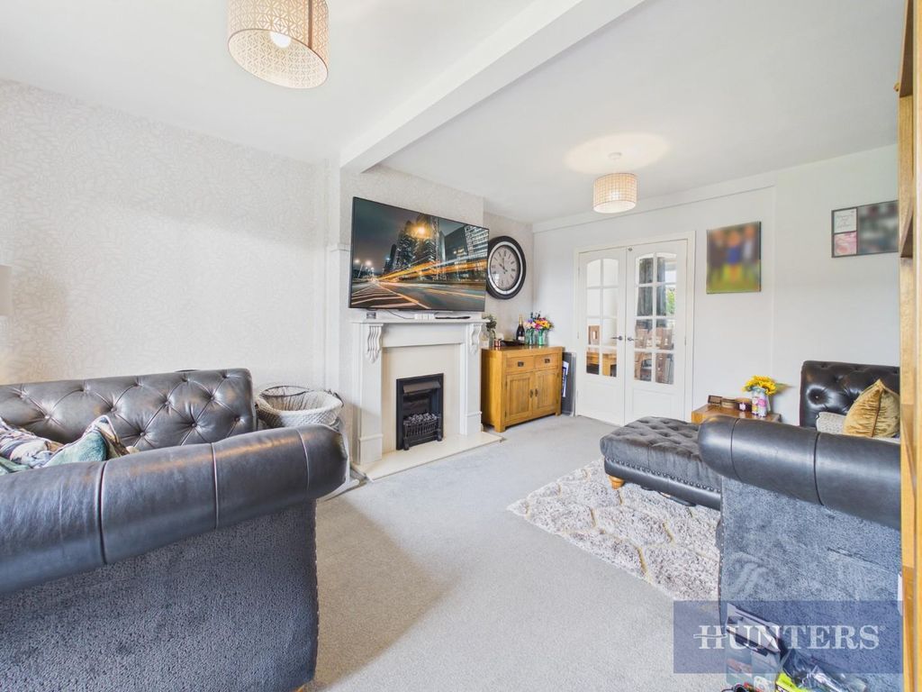 Property photo 3 of 16 Cam05316G0-Pr0349-Still004.Jpg