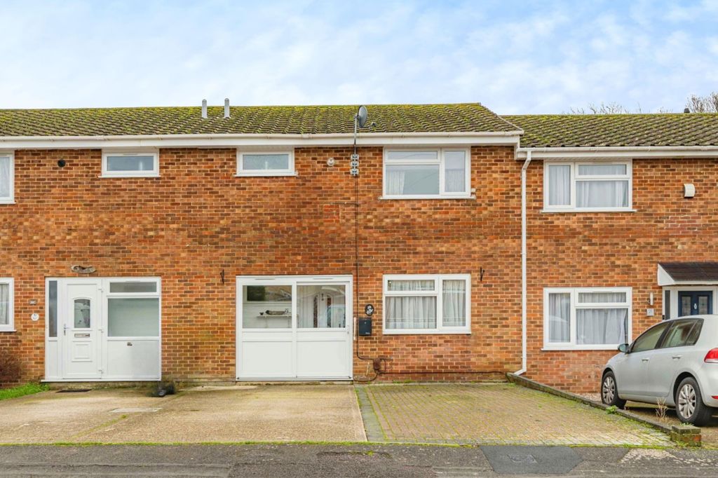 Property photo 1 of 18
