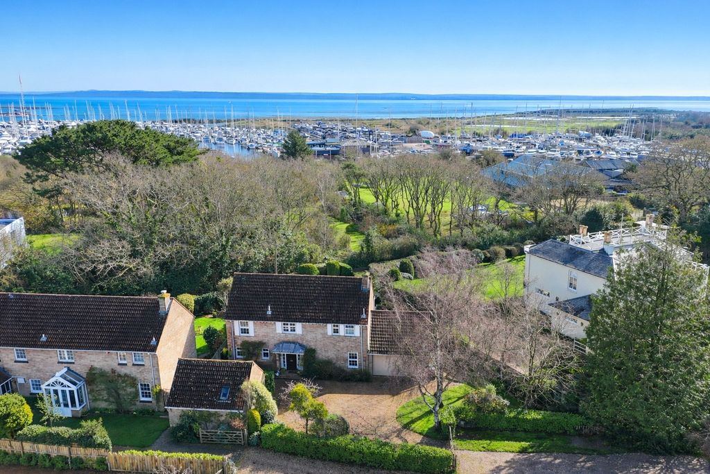 Property photo 3 of 21 Picture No. 15