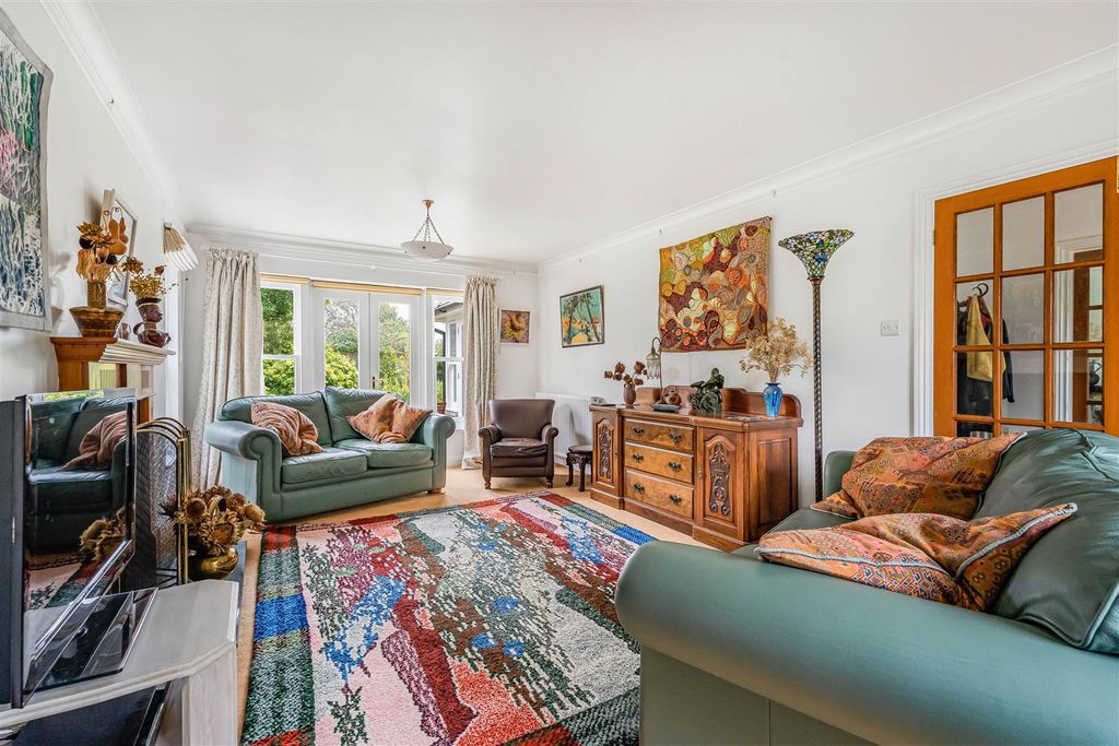 Property photo 3 of 35 7_59590-1.Jpg