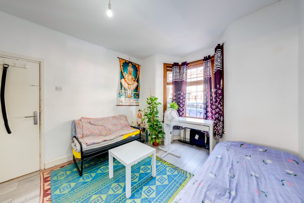 Property photo 1 of 30 A7S01959Hdr