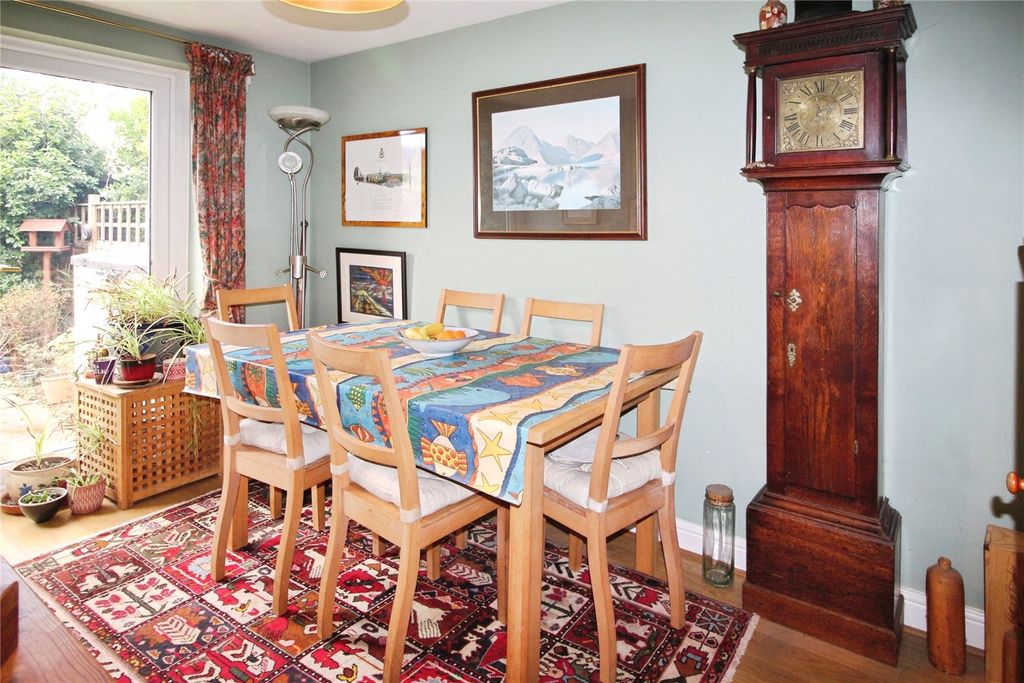 Property photo 3 of 9 Picture No. 06