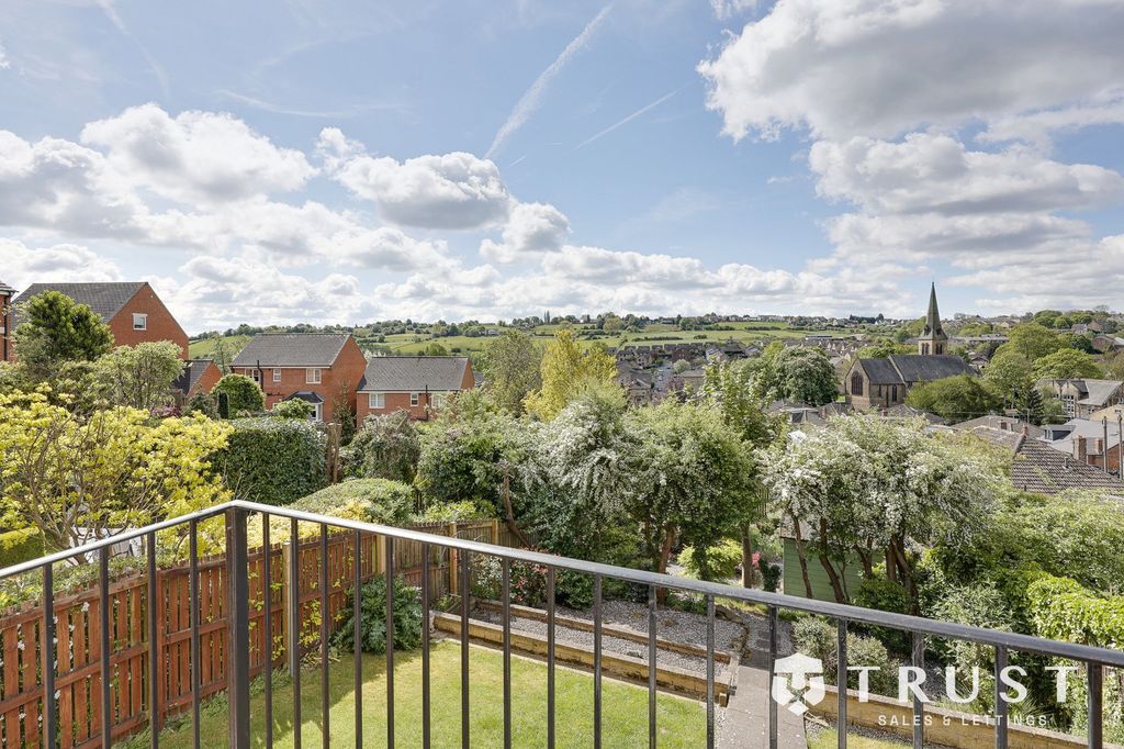 Property photo 2 of 49