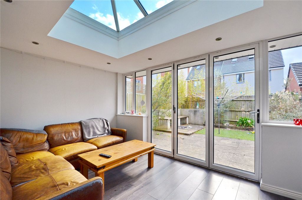 Property photo 2 of 15 Picture No. 05