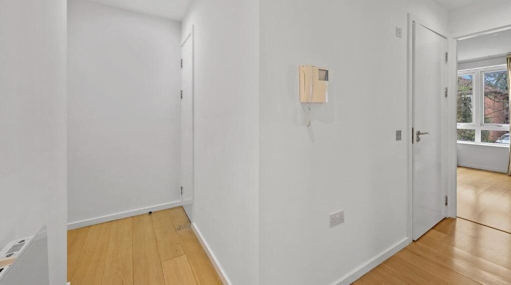 Property photo 2 of 22 Photo 1
