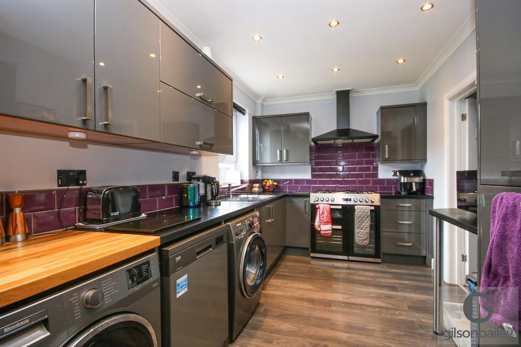 Property photo 2 of 14 Img_3485-2.Jpg