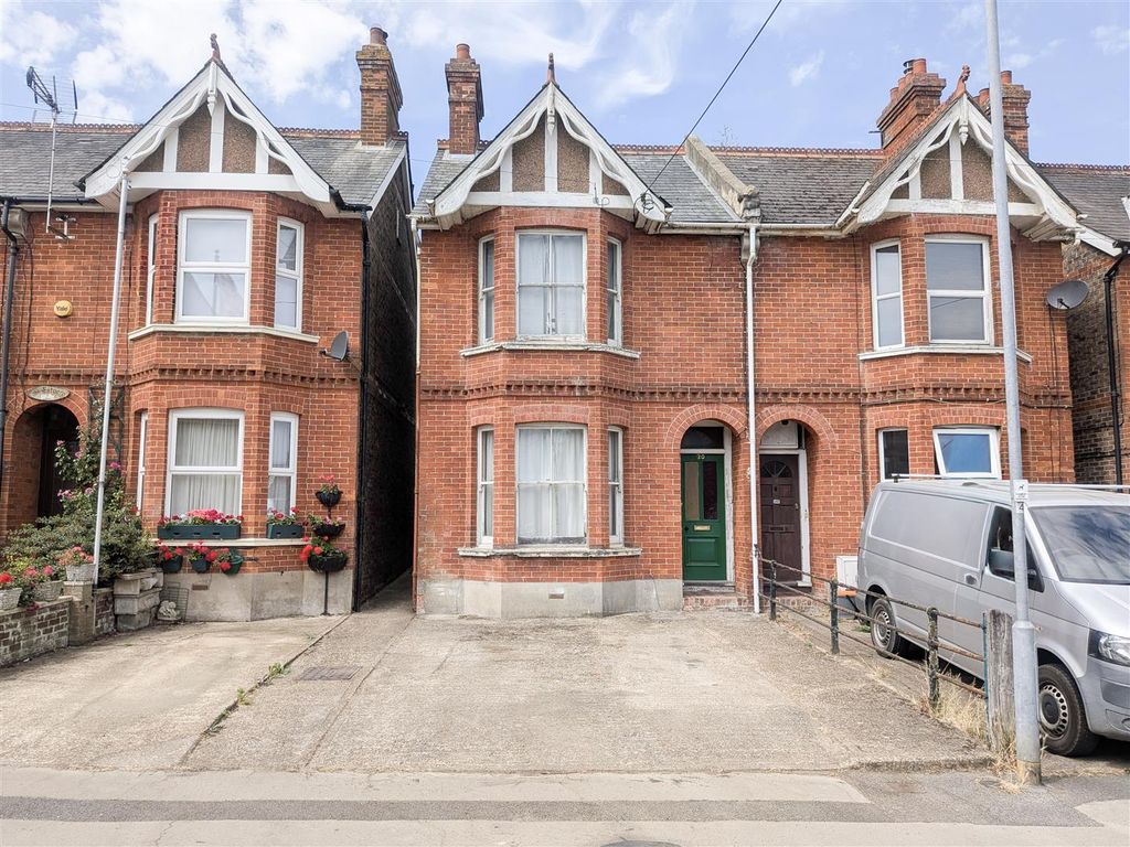 Property photo 1 of 15