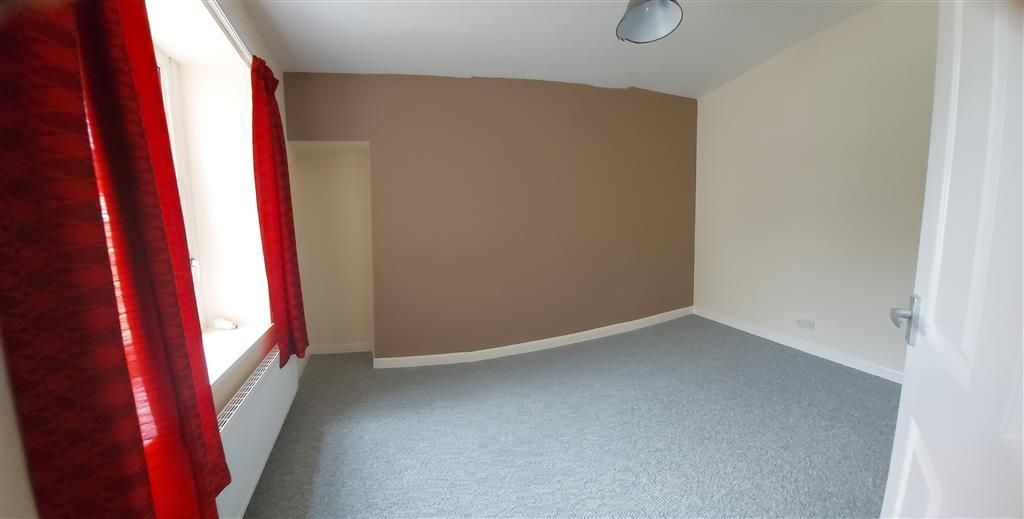 Property photo 3 of 20 Balcony