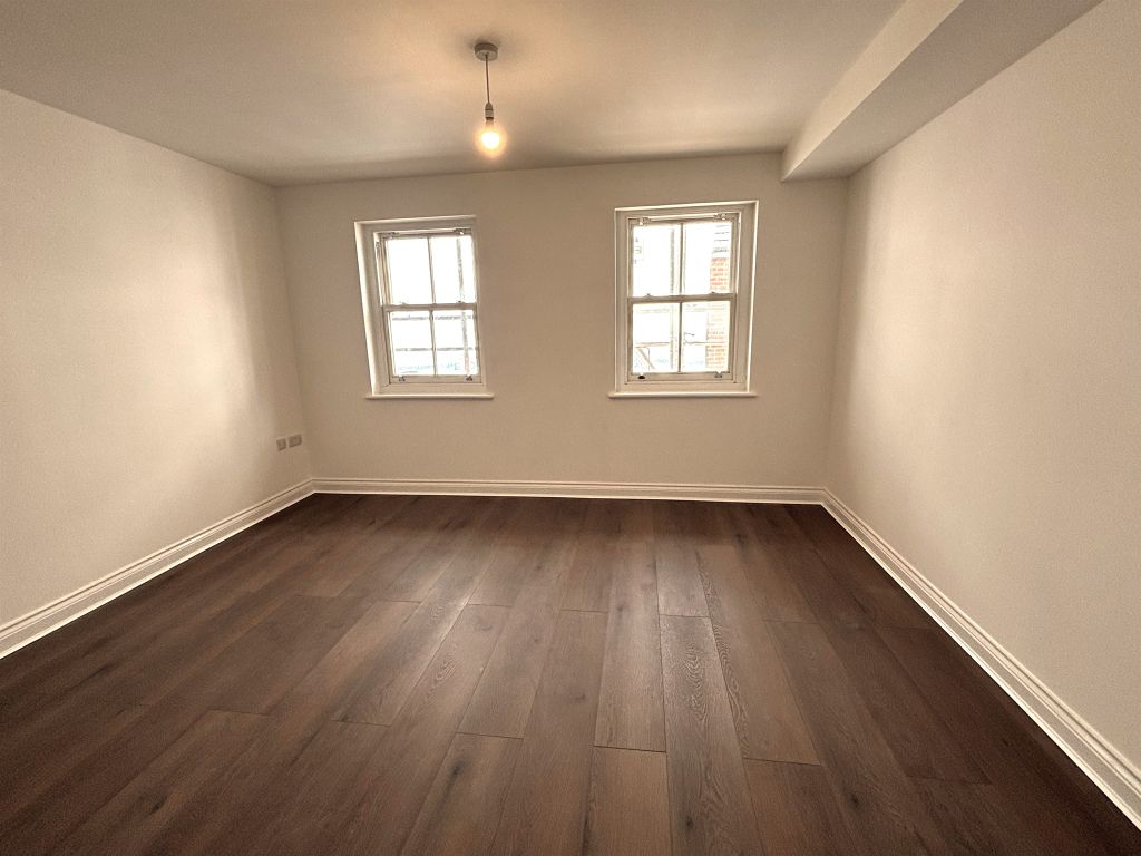 Additional image 6 of 3 bed flat for saleWesley Lane, Bicester OX26