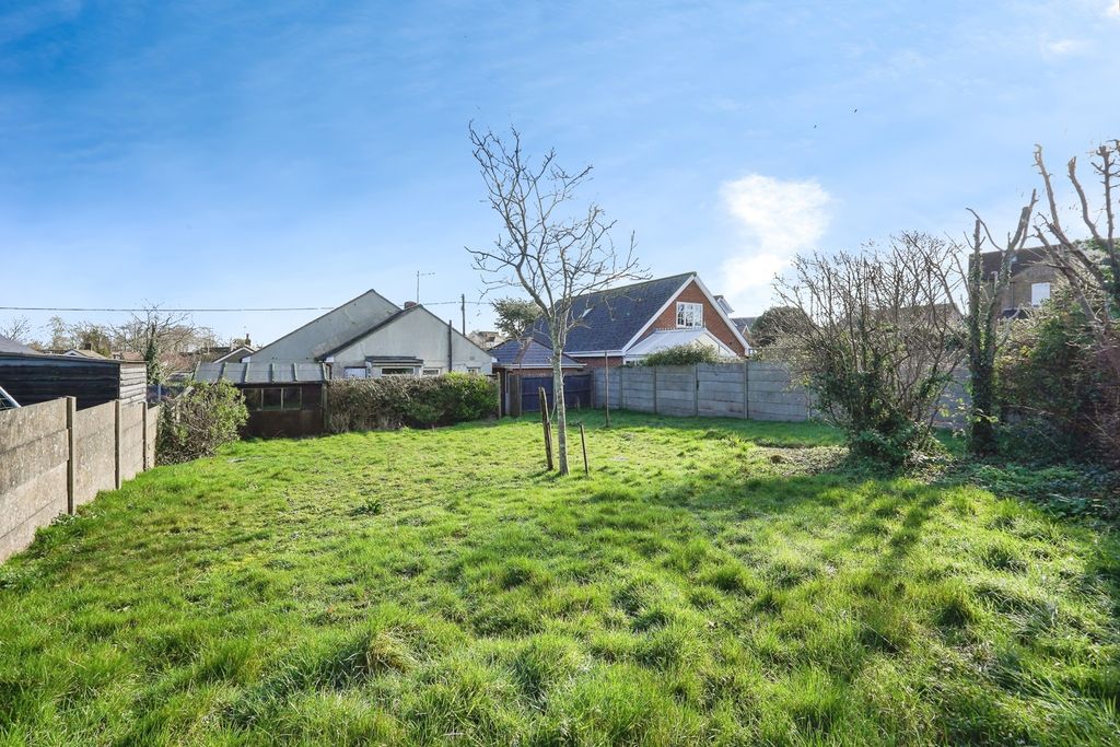 Property photo 3 of 14 Pbox-Img.Jpg