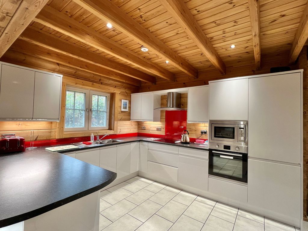 Property photo 2 of 26 Kitchen