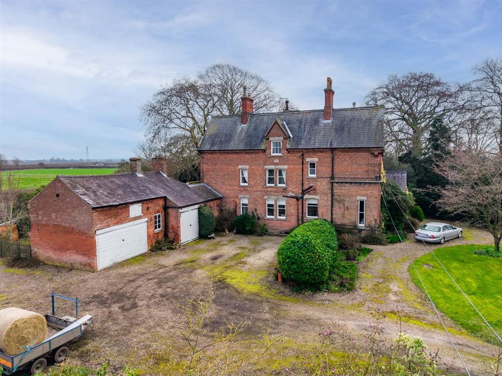 Property photo 3 of 50 The Old Vicarage-18.Jpg