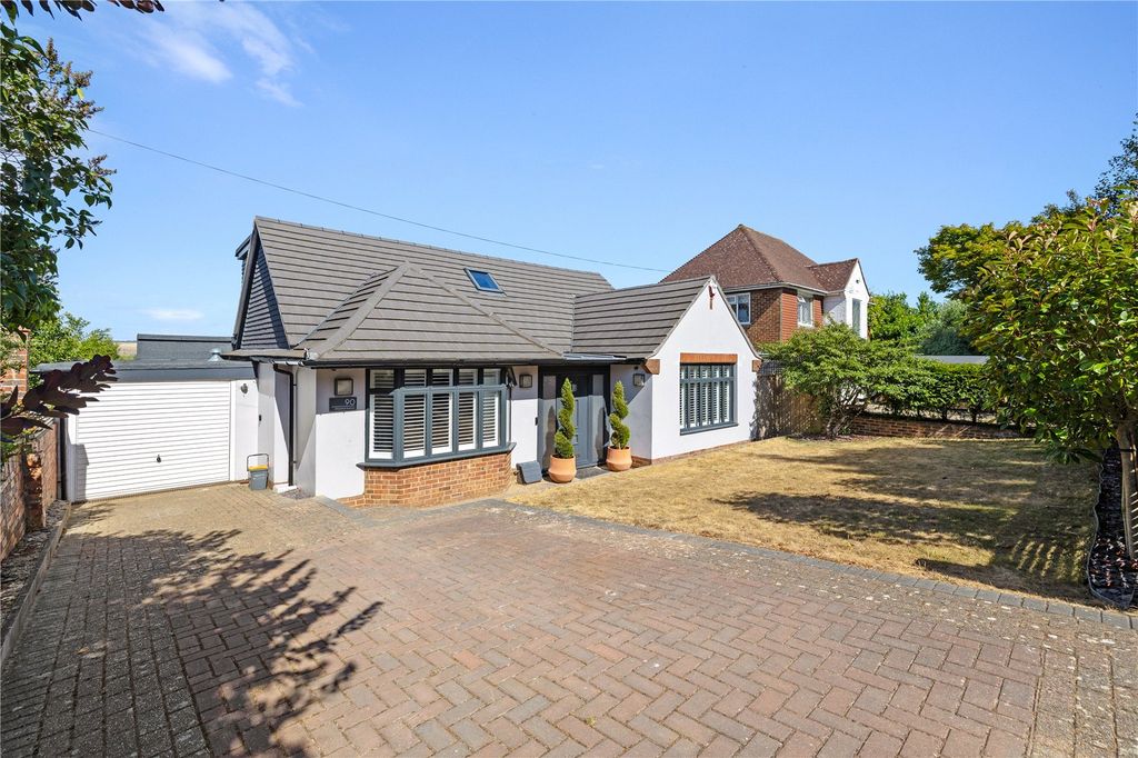 Property photo 1 of 29 Picture No. 12