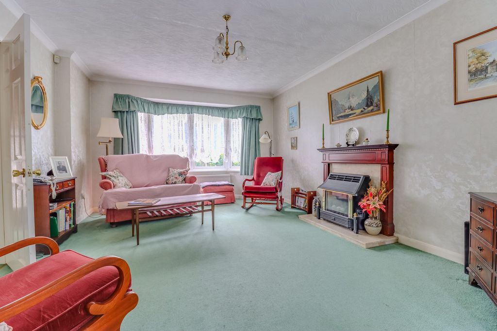 Property photo 2 of 15