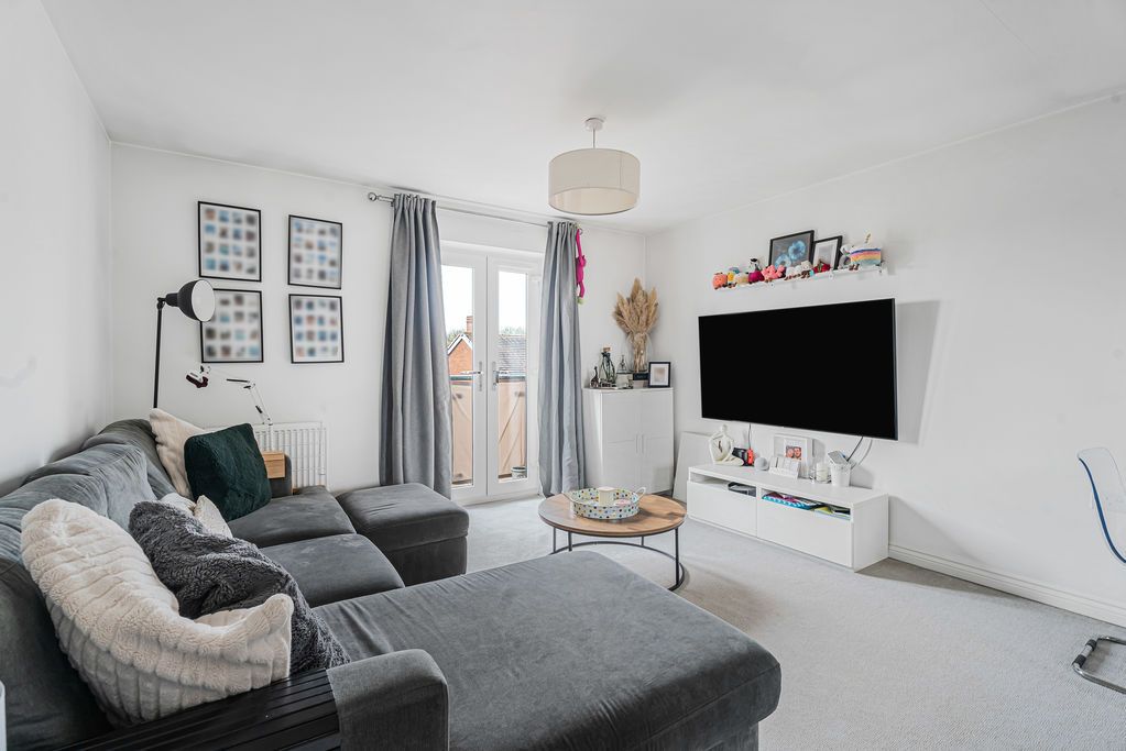 Property photo 2 of 13 Open Plan Living