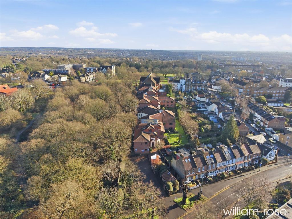 Property photo 2 of 12 Dji_20260116114120_0311_d.Jpg