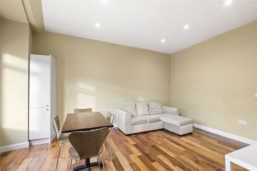 Property photo 2 of 12 Reception Room