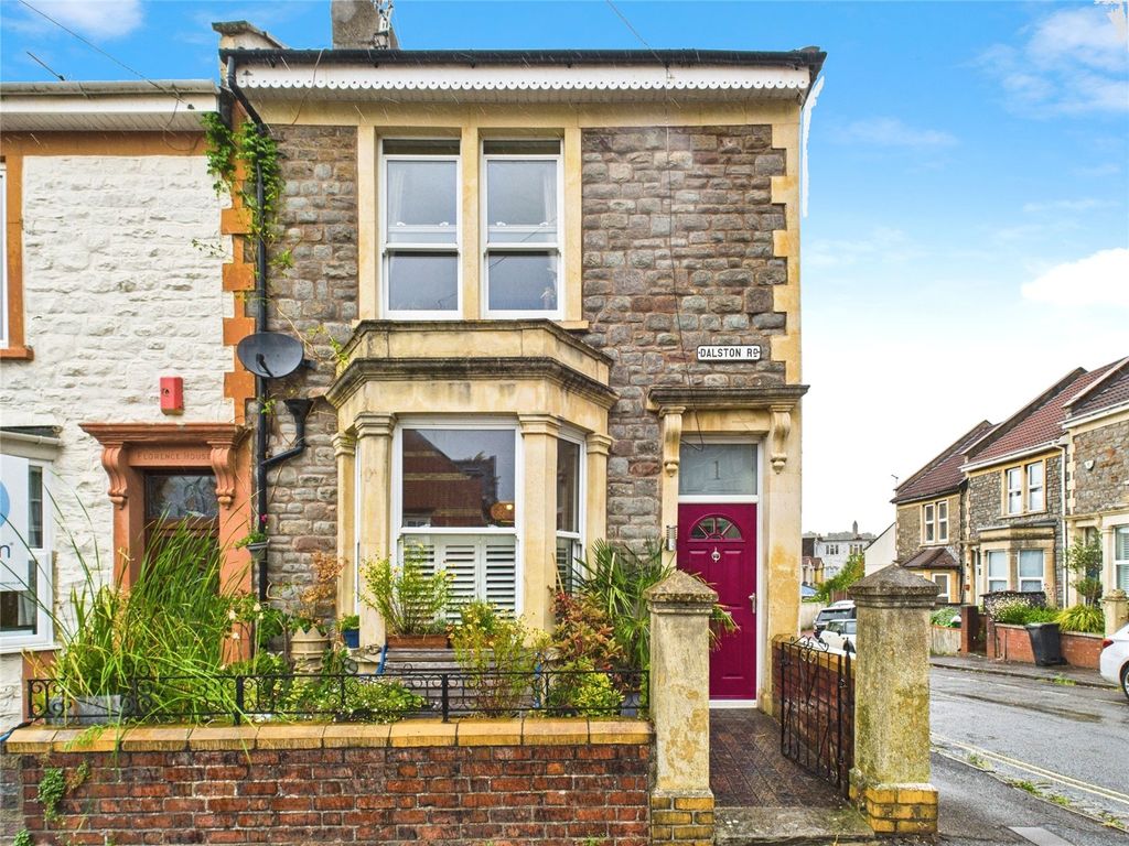 Property photo 2 of 23 Picture No. 06