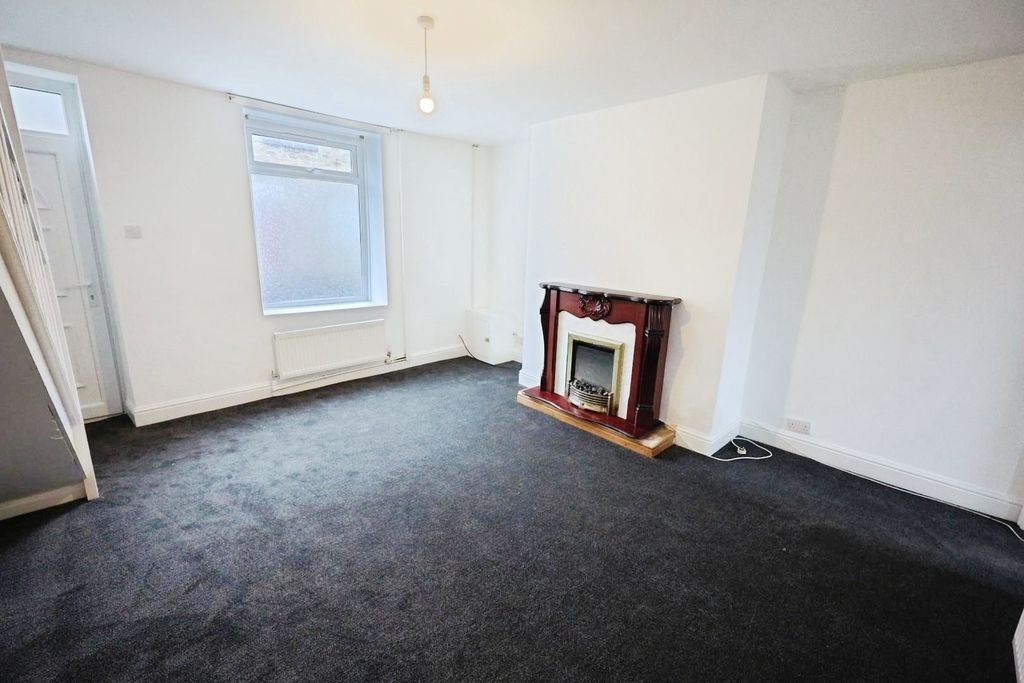 Property photo 2 of 9 Pbox-Img.Jpg