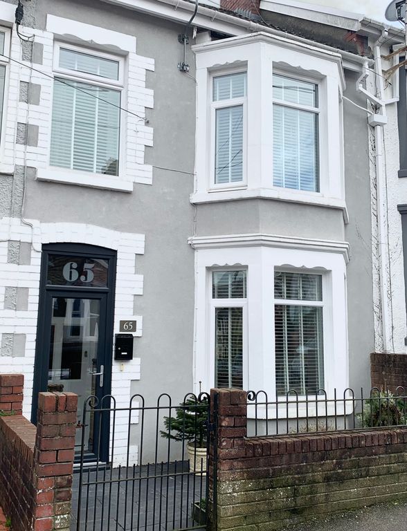 Property photo 1 of 16