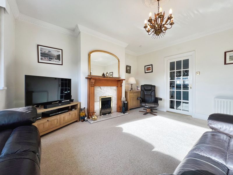 Property photo 3 of 18 Photo 16