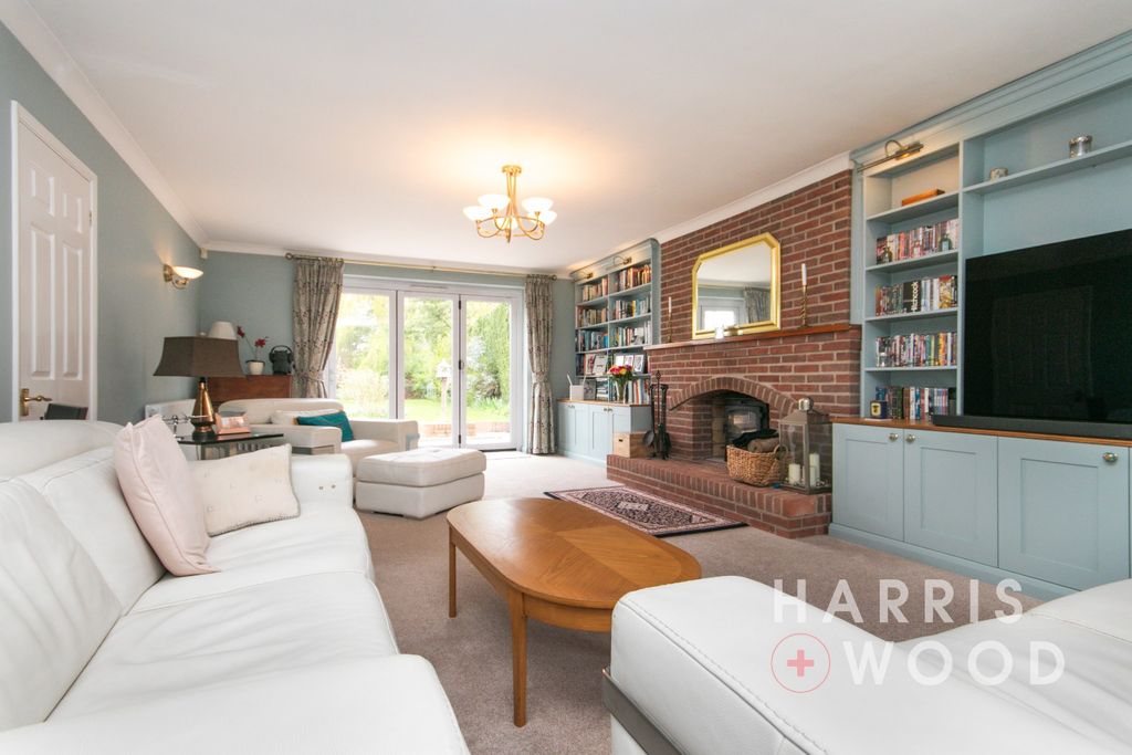 Property photo 3 of 42 4086016