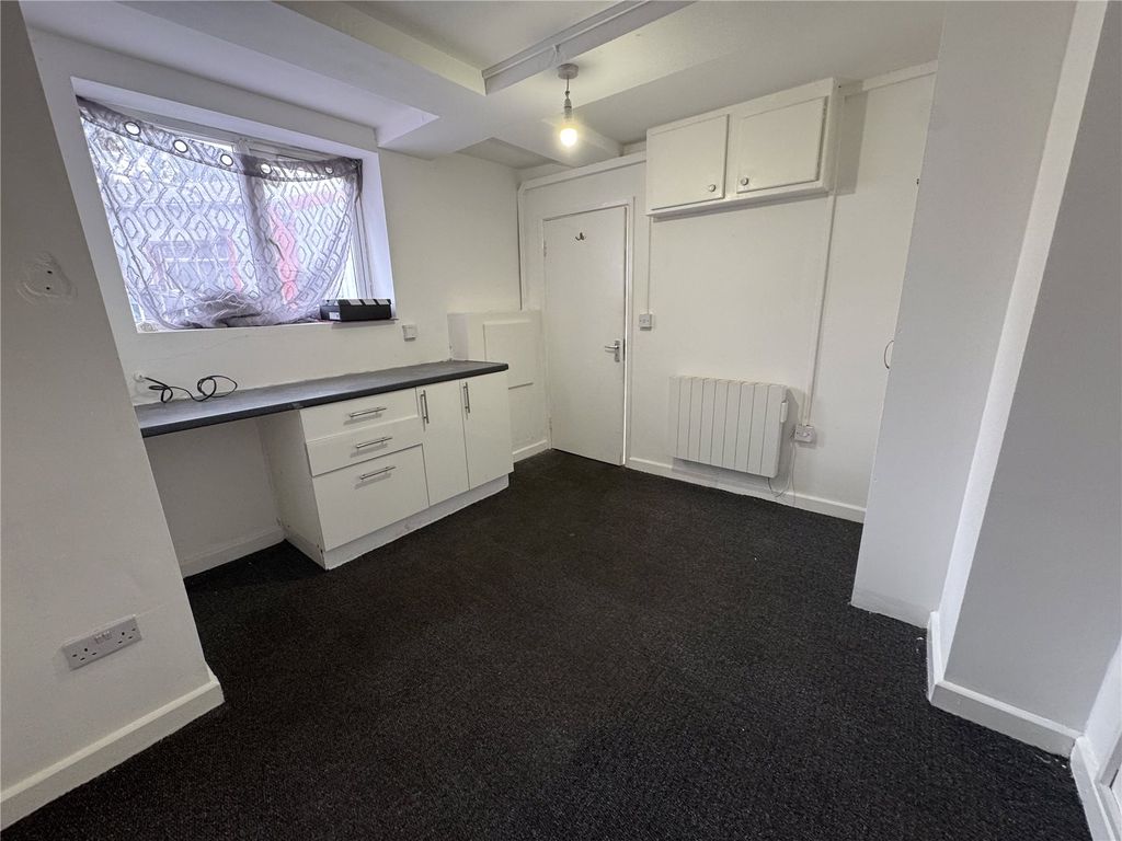 Property photo 2 of 4 Picture No. 02