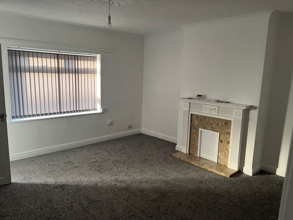 Property photo 2 of 9 Living Room