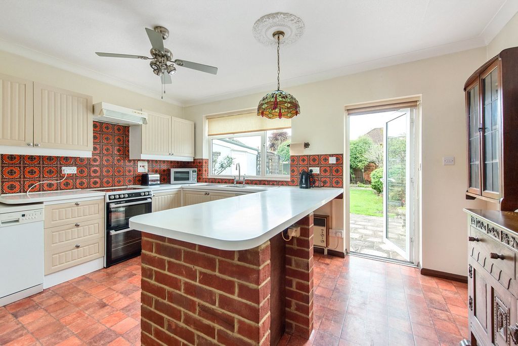 Property photo 2 of 13 Picture No. 06