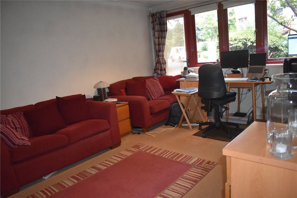 Property photo 2 of 7 Picture No. 05