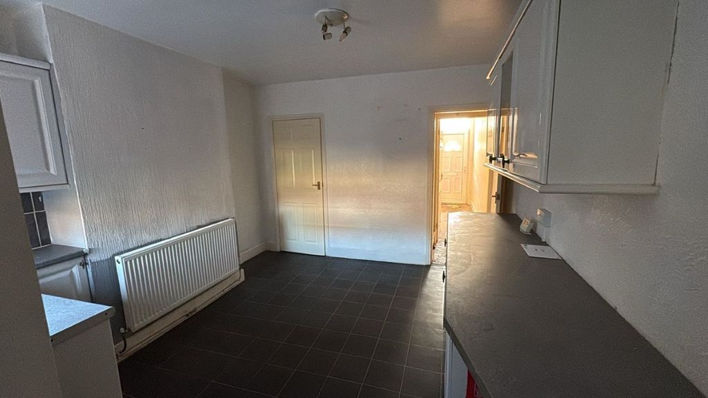 Property photo 2 of 10 Image 2