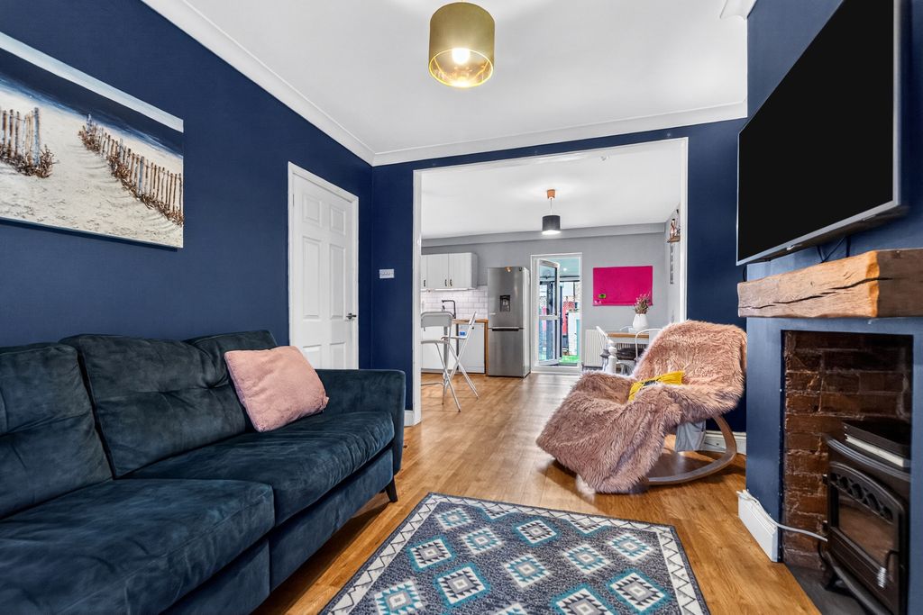 Property photo 3 of 13 Reception Room