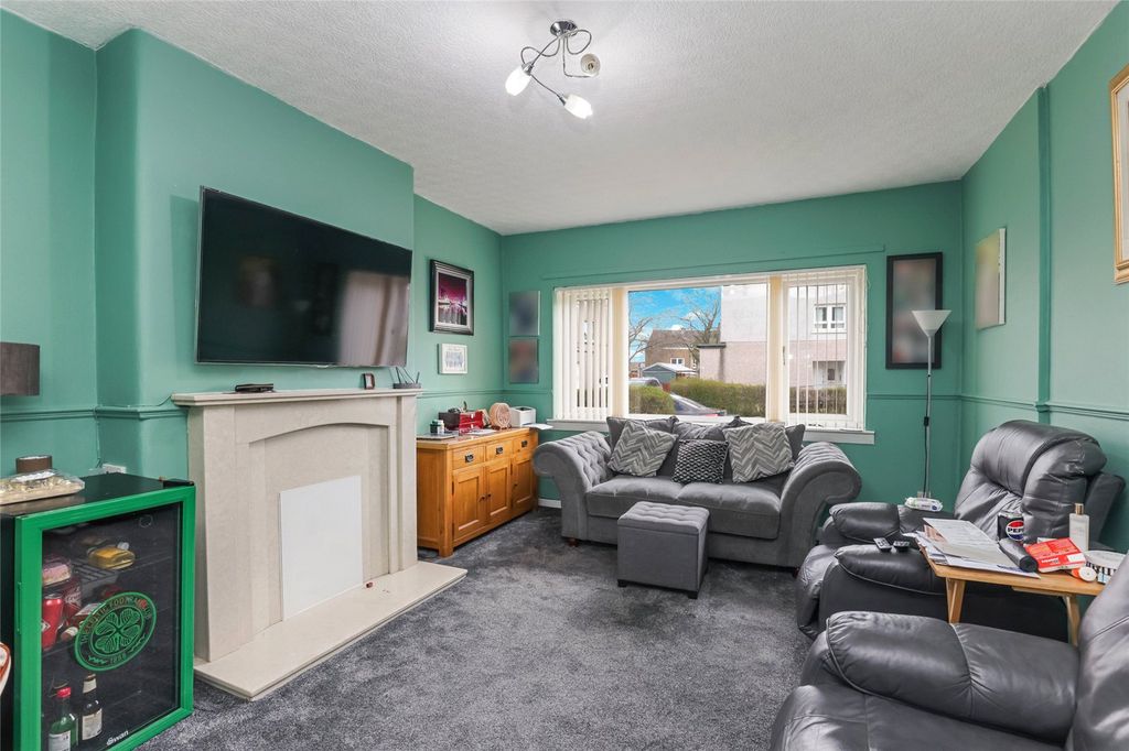 Property photo 2 of 17 Picture No. 06