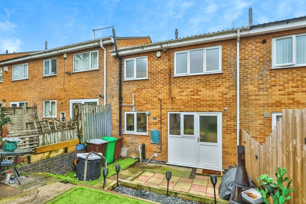 Property photo 3 of 15