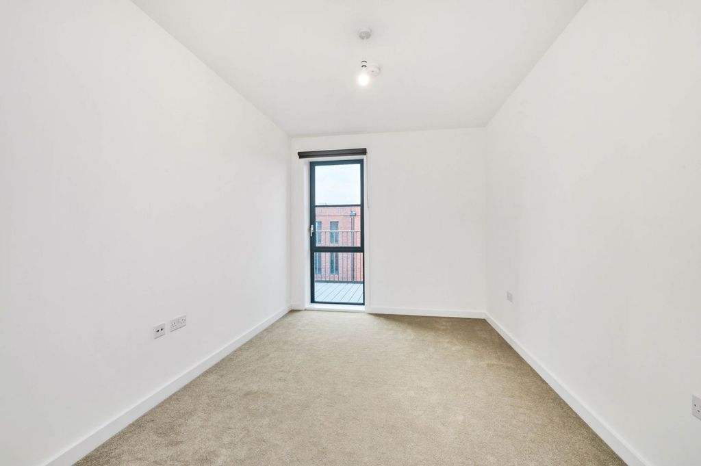 Property photo 2 of 7 Picture No. 02