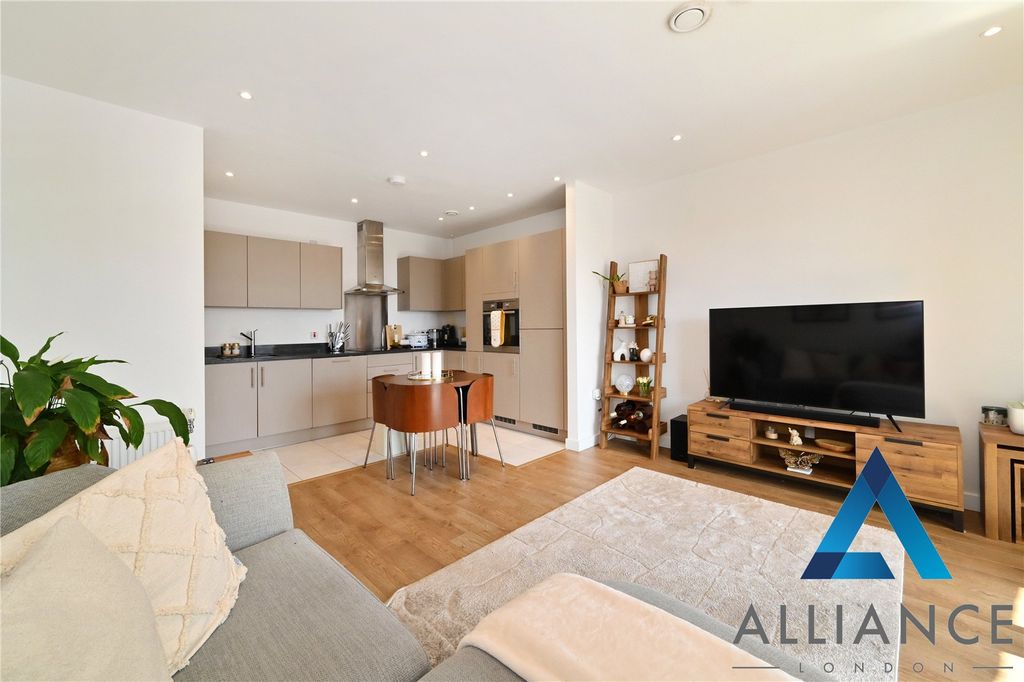 Property photo 2 of 16 Picture No. 31