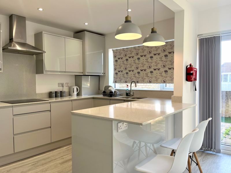 Property photo 2 of 31 Photo 23