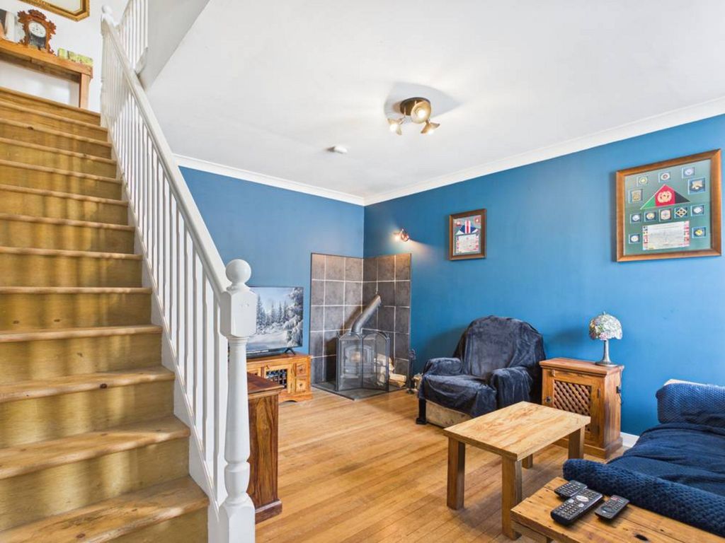 Property photo 3 of 26