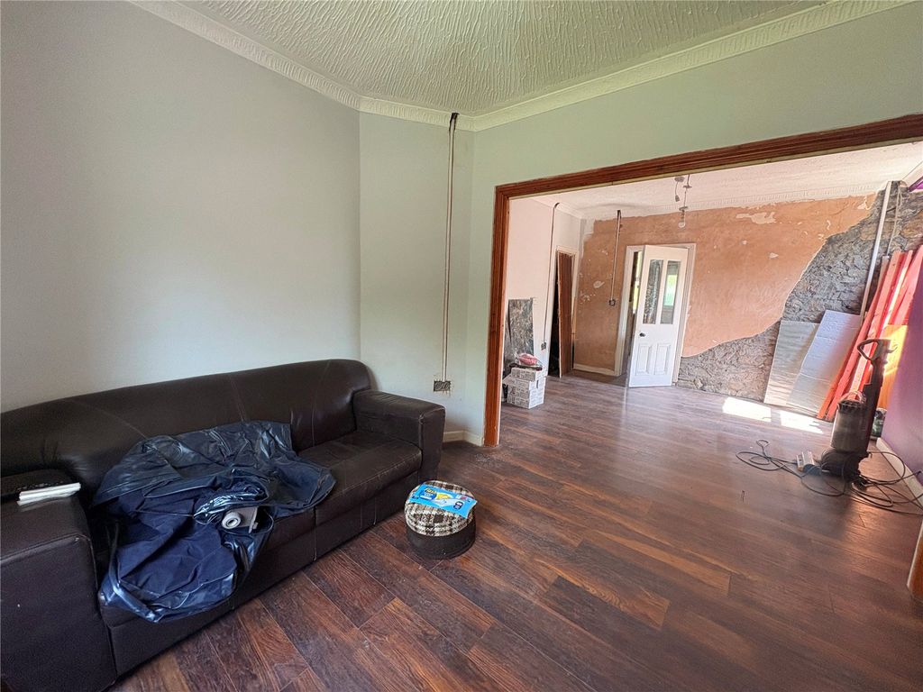 Property photo 3 of 11 Picture No. 08