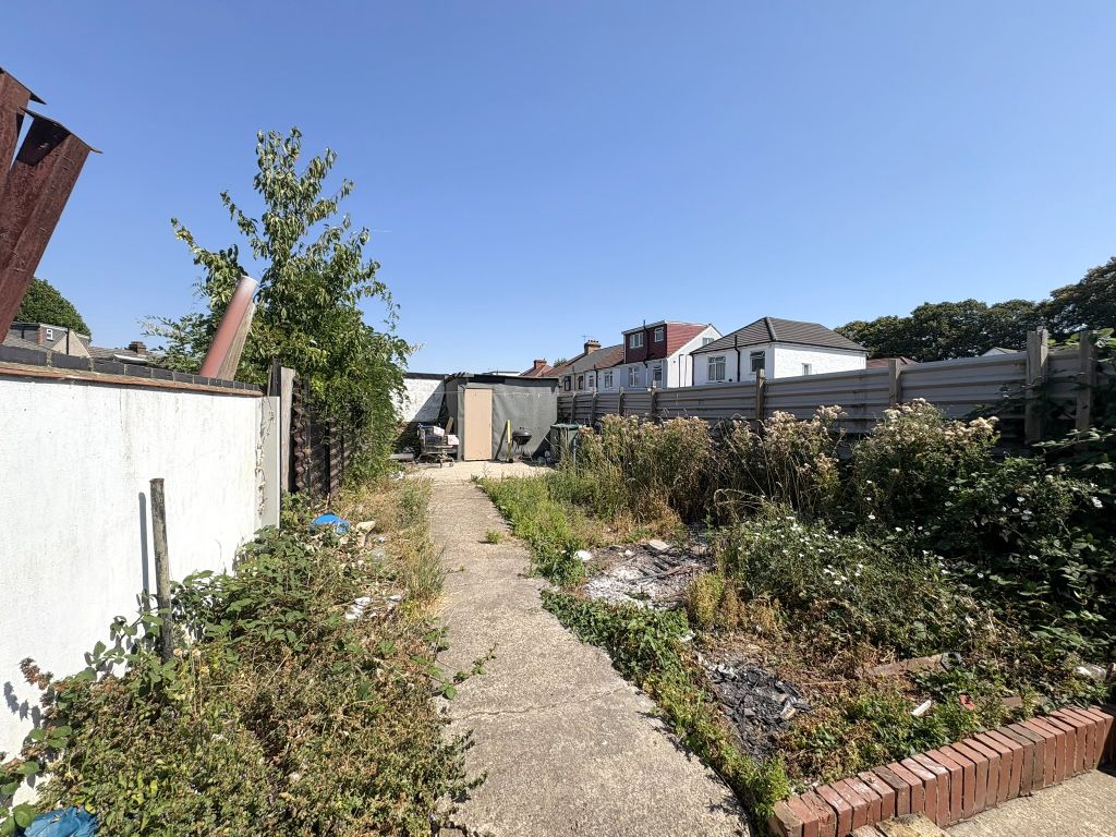 Property photo 2 of 14