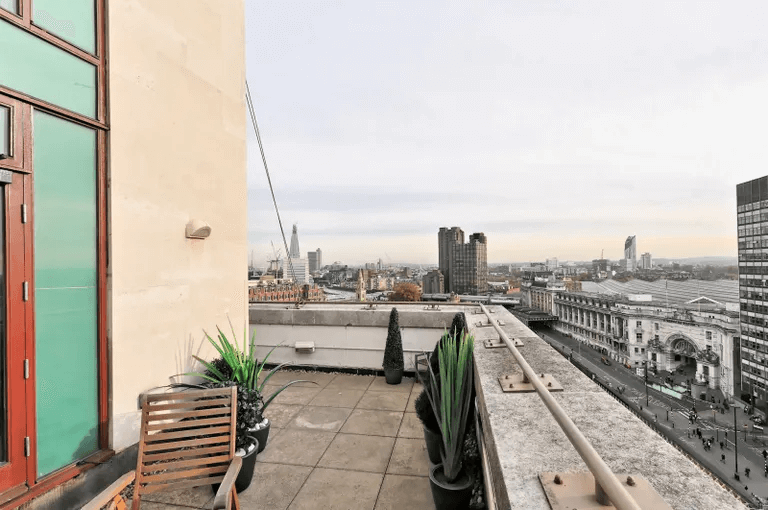 Property photo 3 of 8 Gallery