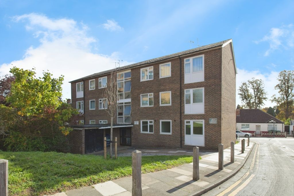 Property photo 1 of 17 Photo